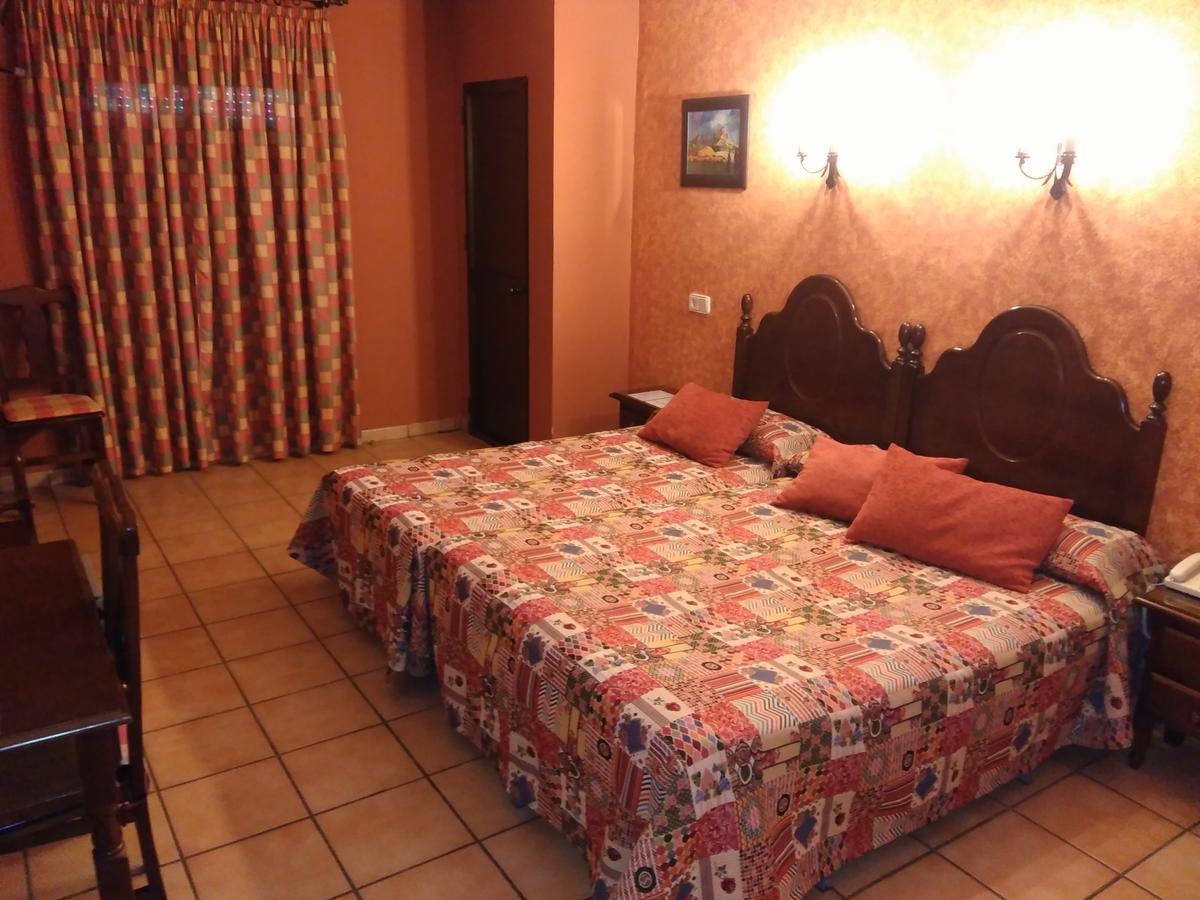 איאמונטה Hotel Riavela מראה חיצוני תמונה