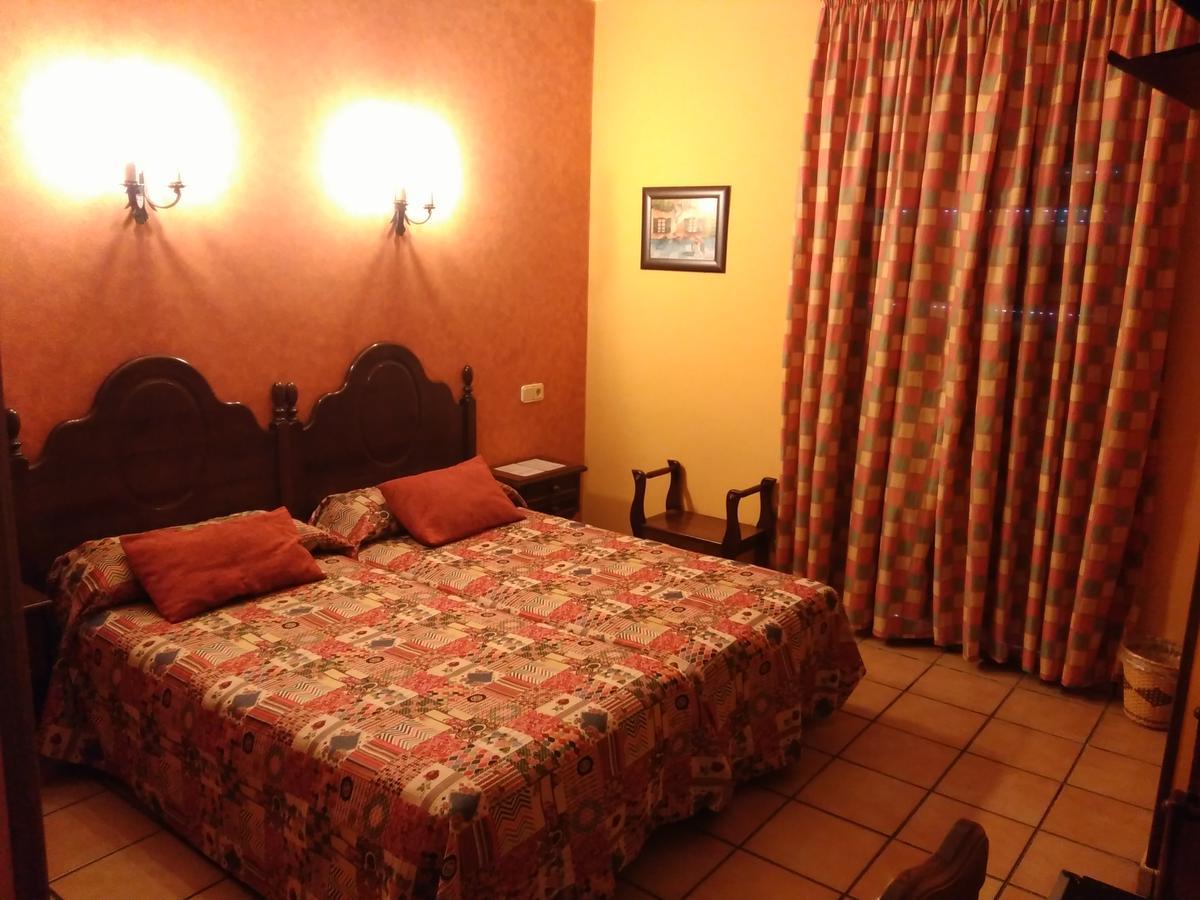 איאמונטה Hotel Riavela מראה חיצוני תמונה