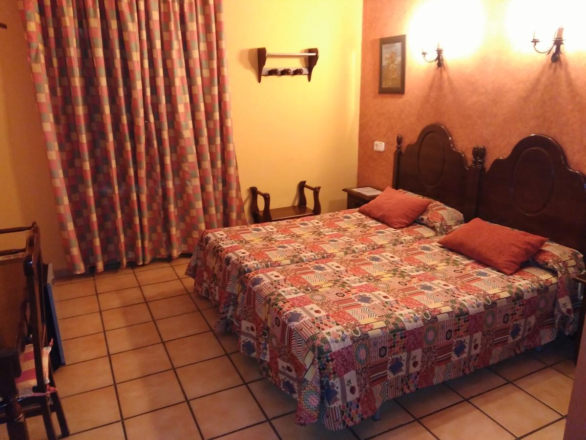איאמונטה Hotel Riavela מראה חיצוני תמונה