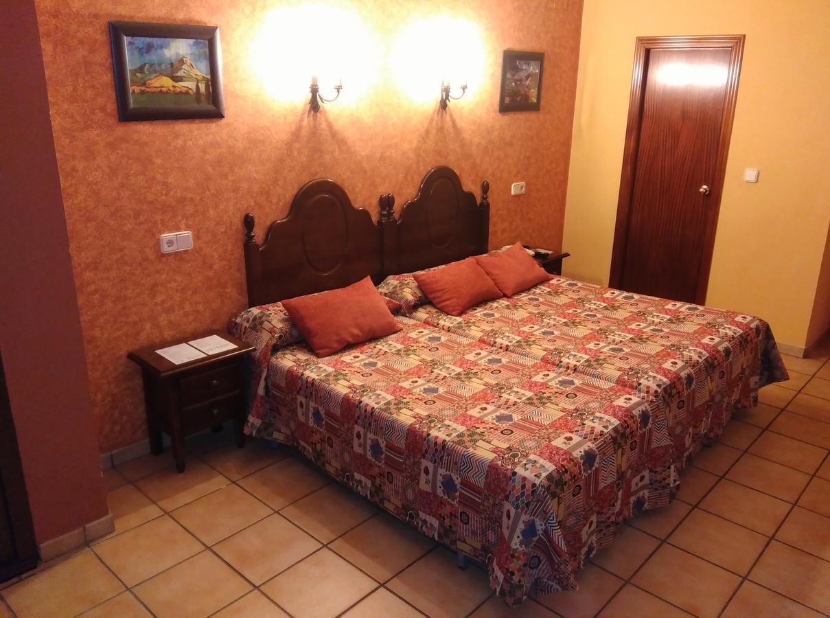 איאמונטה Hotel Riavela מראה חיצוני תמונה